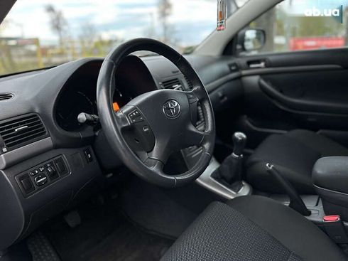 Toyota Avensis 2007 - фото 26