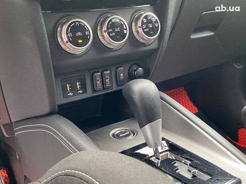 Mitsubishi Outlander 2019 - фото 9