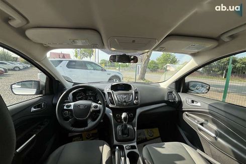 Ford Escape 2016 - фото 21
