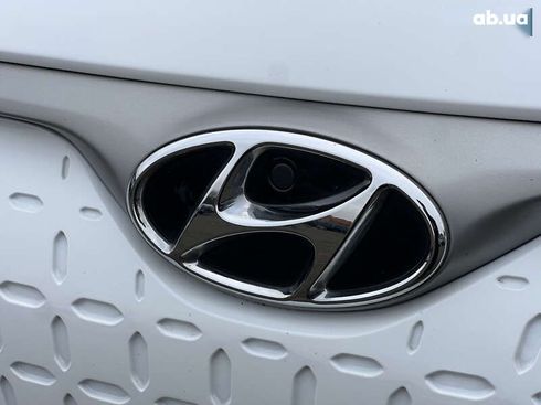 Hyundai Kona Electric 2020 - фото 15