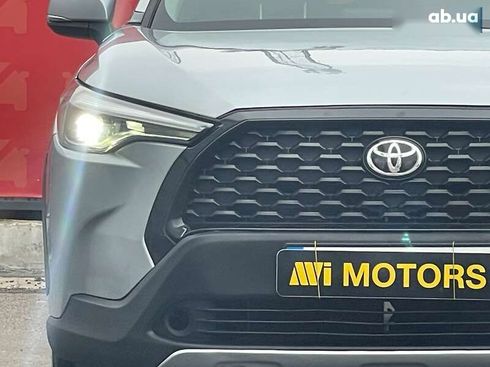Toyota Corolla Cross 2022 - фото 10