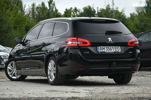 Peugeot 308 2015 - фото 11