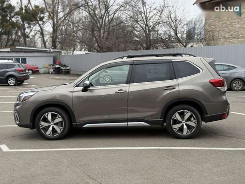 Subaru Forester 2020 - фото 6