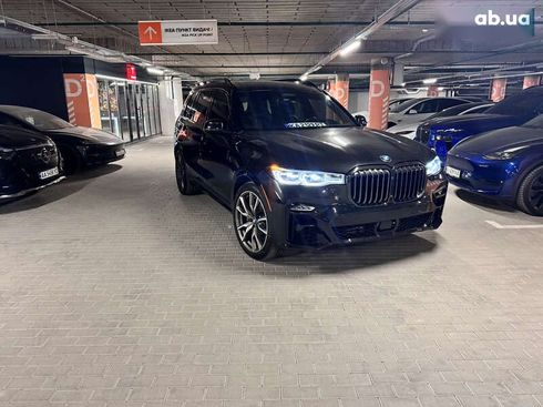 BMW X7 2021 - фото 8