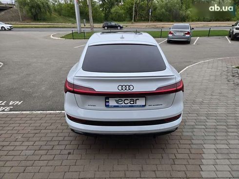 Audi E-Tron 2021 - фото 23