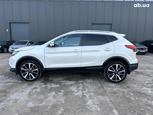 Nissan Rogue 2017 белый - фото 4