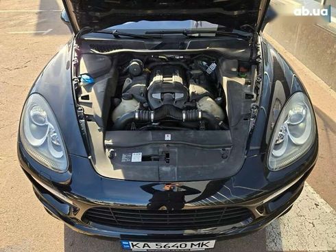 Porsche Cayenne 2010 - фото 11