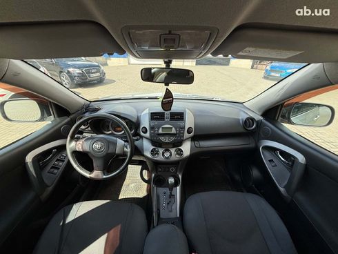 Toyota RAV4 2007 серый - фото 17