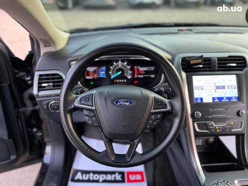 Ford Fusion 2019 черный - фото 35