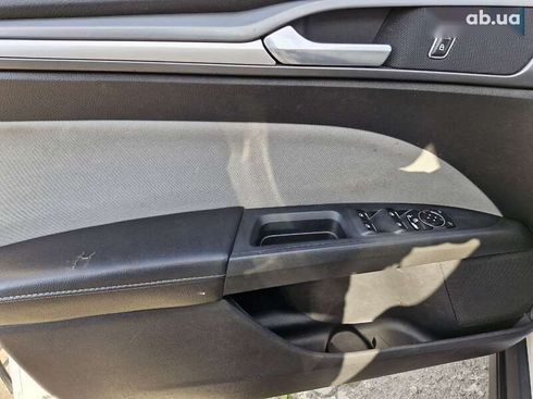 Ford Fusion 2013 - фото 18