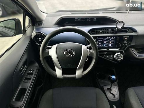 Toyota Aqua 2015 - фото 19