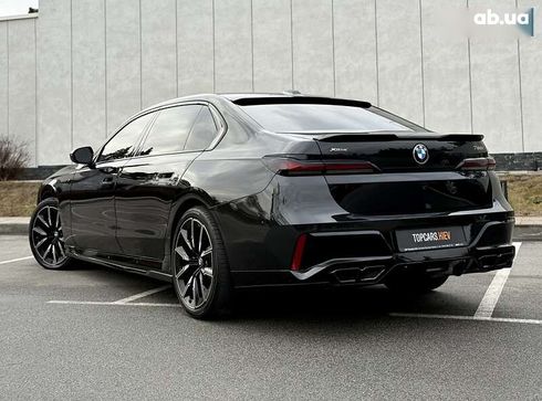 BMW 7 серия 2023 - фото 9