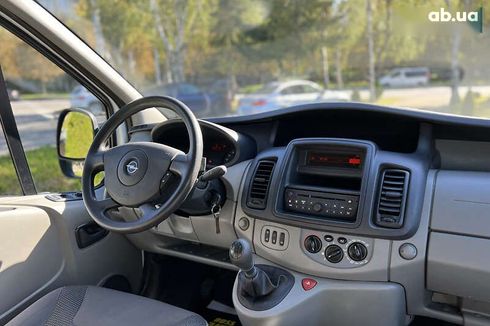 Opel Vivaro 2013 - фото 19