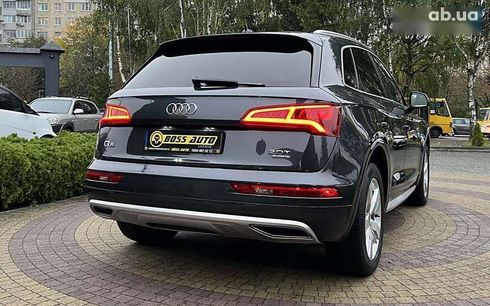 Audi Q5 2017 - фото 7