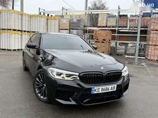 Продаж вживаних BMW 5 серия 2017 року - купити на Автобазарі