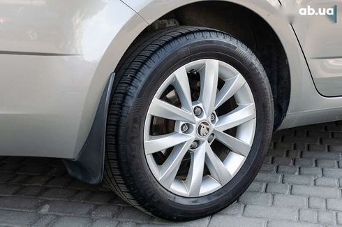 Skoda Octavia 2017 - фото 17