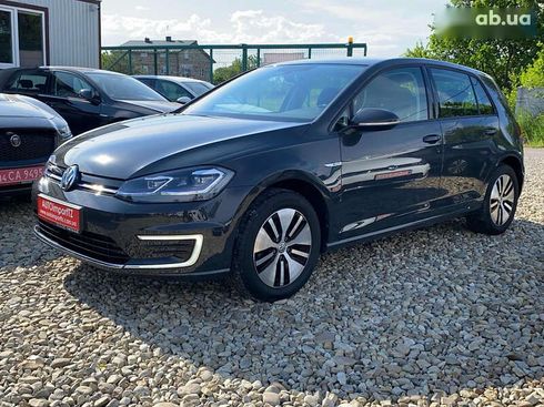 Volkswagen e-Golf 2020 - фото 7