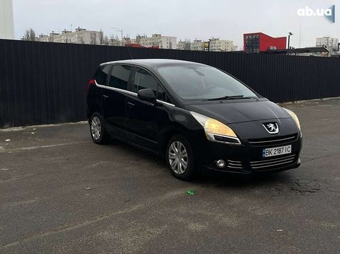 Peugeot 5008 2011 - фото 3