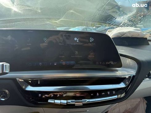 Cadillac Lyriq 2023 - фото 19