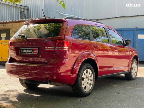 Dodge Journey 2017 красный - фото 7