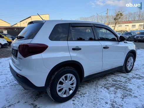 Suzuki Vitara 2020 - фото 18