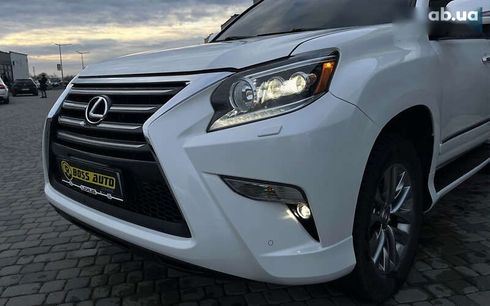 Lexus GX 2016 - фото 9