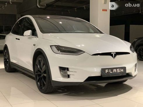 Tesla Model X 2020 - фото 12