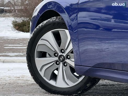 Hyundai Elantra 2021 - фото 22