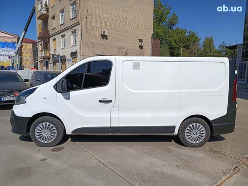 Renault Trafic 2017 белый - фото 4