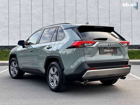 Toyota RAV4 2024 - фото 7