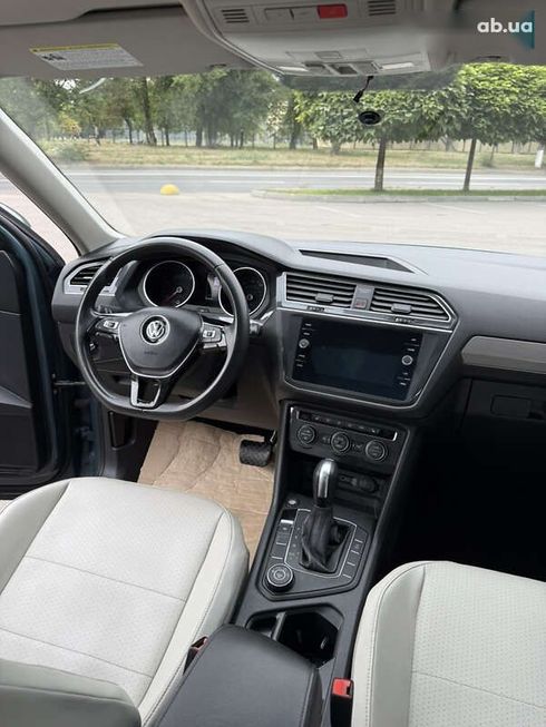 Volkswagen Tiguan 2019 - фото 17