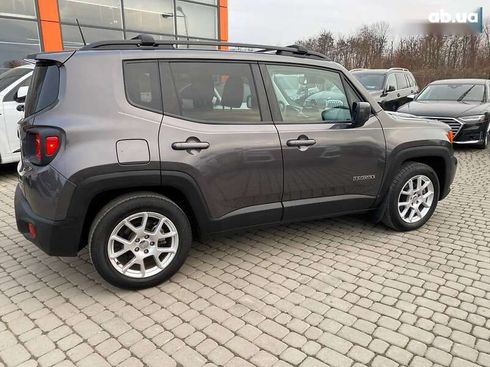 Jeep Renegade 2019 - фото 8