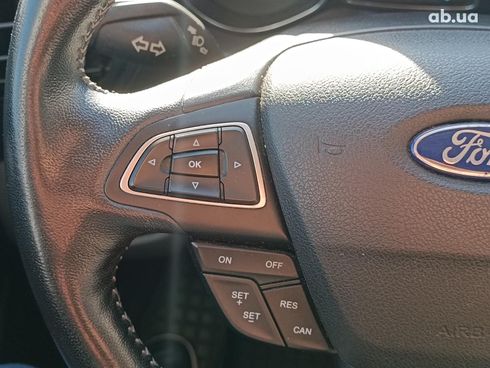 Ford Escape 2019 серый - фото 26