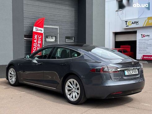 Tesla Model S 2018 - фото 7