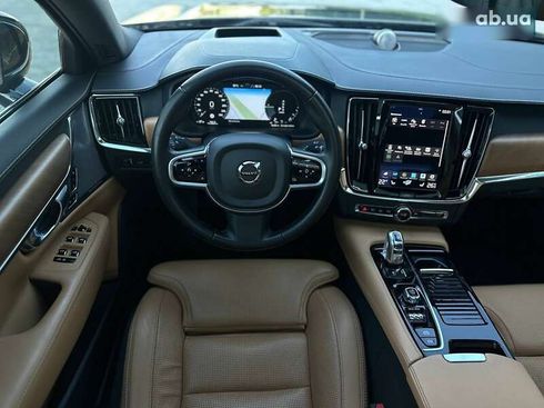 Volvo S90 2017 - фото 28