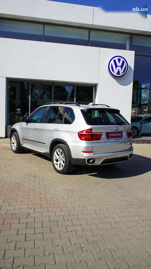 BMW X5 2012 - фото 5