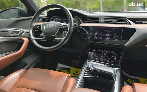 Audi E-Tron 2019 - фото 18