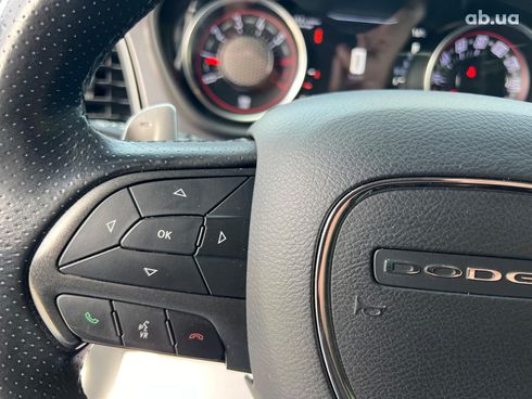 Dodge Challenger 2019 серый - фото 29