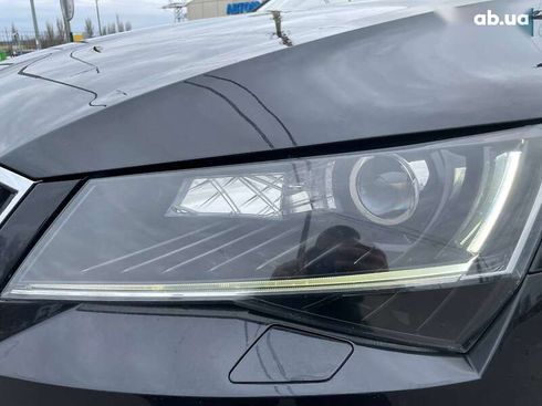 Skoda Superb 2016 - фото 6