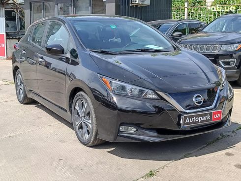 Nissan Leaf 2019 черный - фото 15