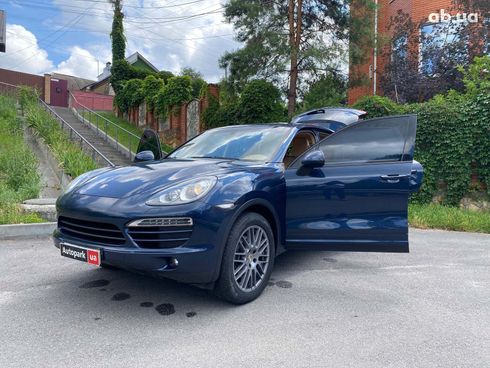 Porsche Cayenne 2012 синий - фото 31