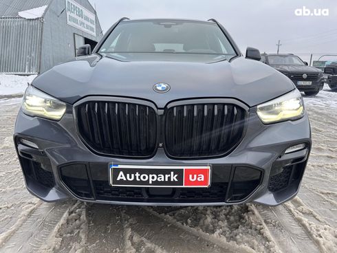 BMW X5 2018 серый - фото 2