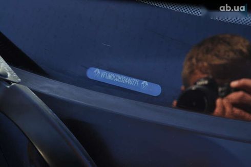 Renault Scenic 2004 - фото 28