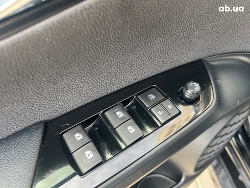 Toyota Prius 2016 черный - фото 52