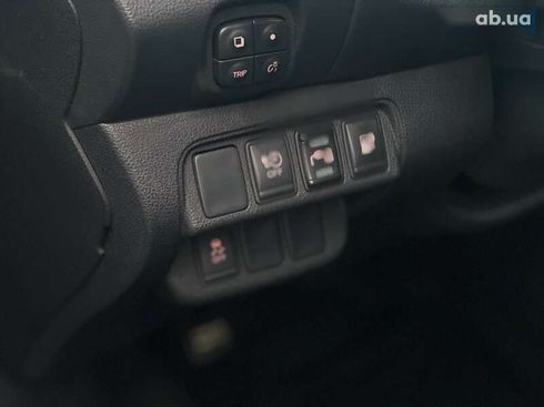 Nissan Leaf 2017 - фото 11