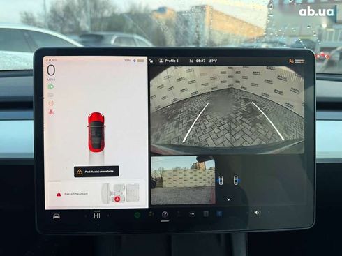 Tesla Model 3 2021 - фото 9