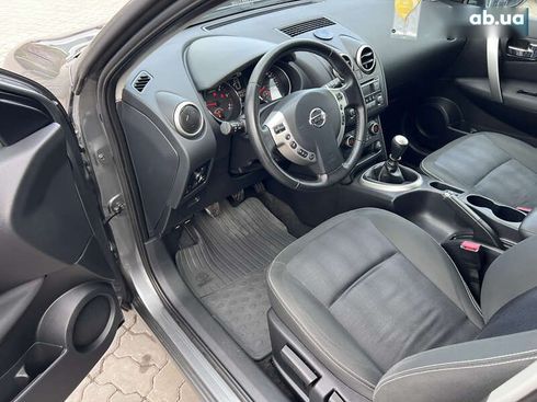 Nissan Qashqai 2011 - фото 12
