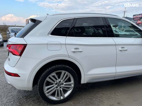 Audi Q5 2018 белый - фото 13