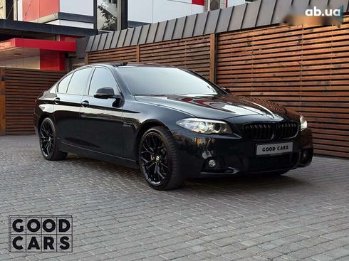 BMW 5 серия 2016 - фото 9