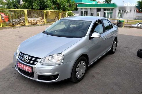 Volkswagen Jetta 2005 - фото 12